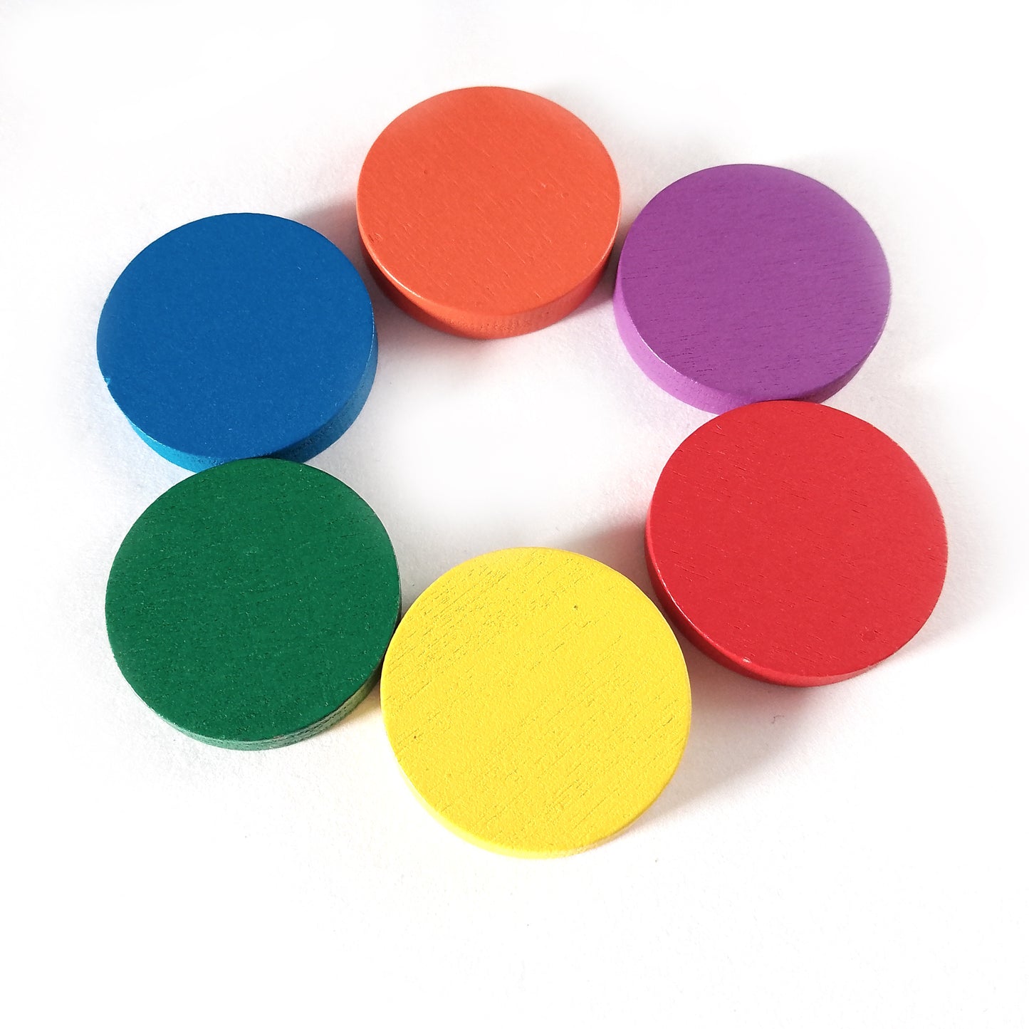 Set of 6 wooden 25mm round counters for board games