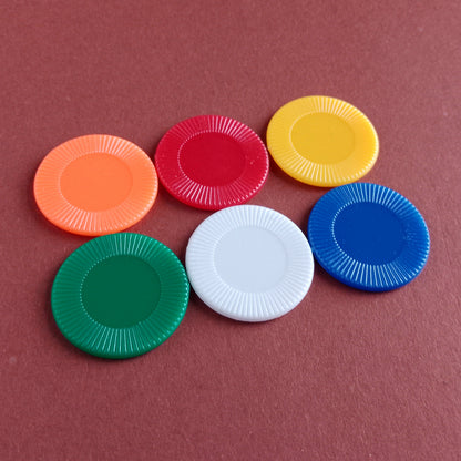 Set of 6 plastic round counters