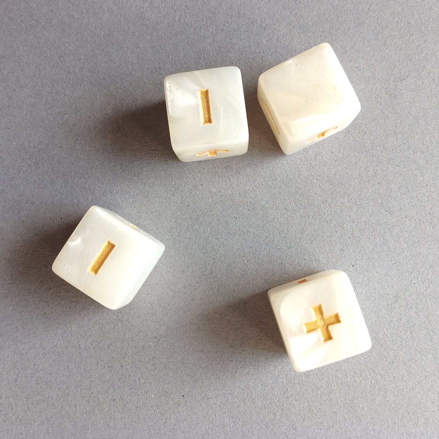 Forbidden Treasure Fate Dice - White Pearl with Gold Symbols