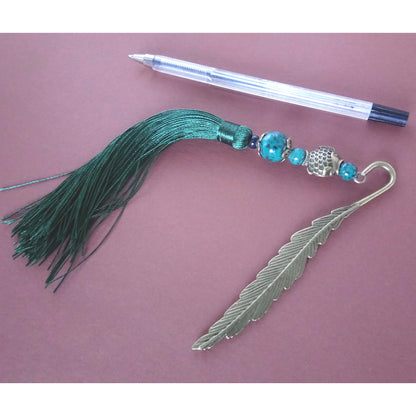 Shimmering Feather Green Tassel Metal Bookmark